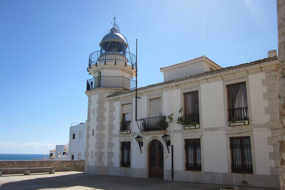 Faro De Peniscola - Peniscola lighthouse