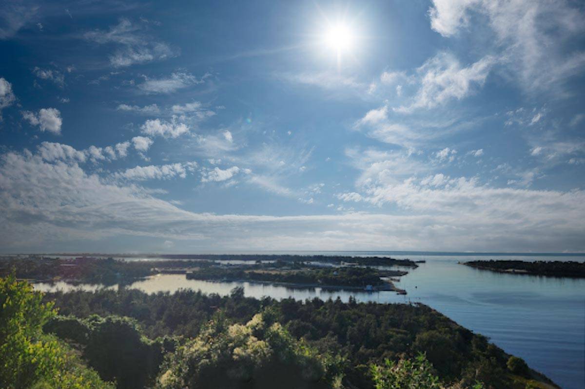 Gippsland Lakes, Lakes Entrance