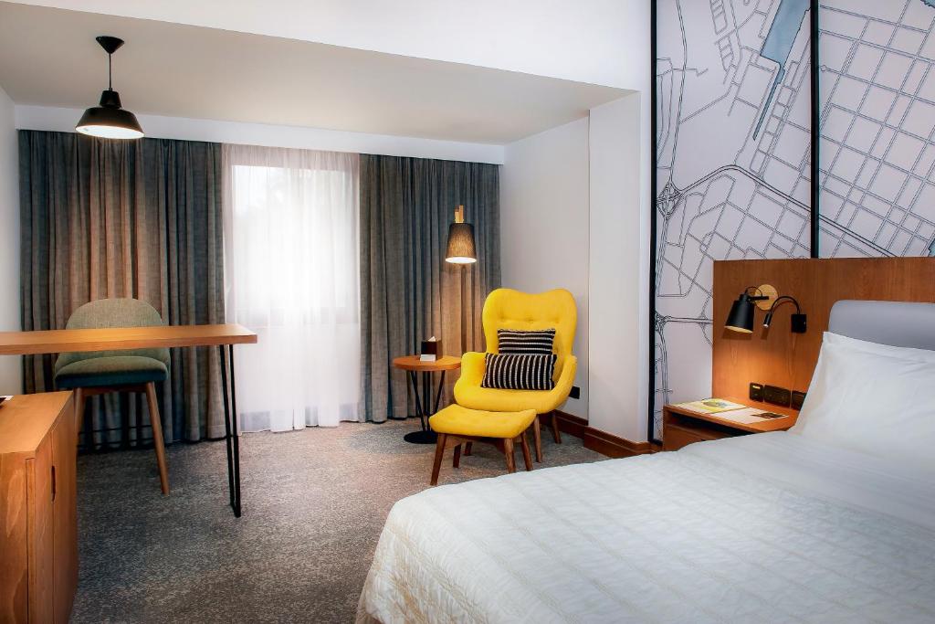 LeMeridienDeluxeRoom Le Meridien Deluxe Room