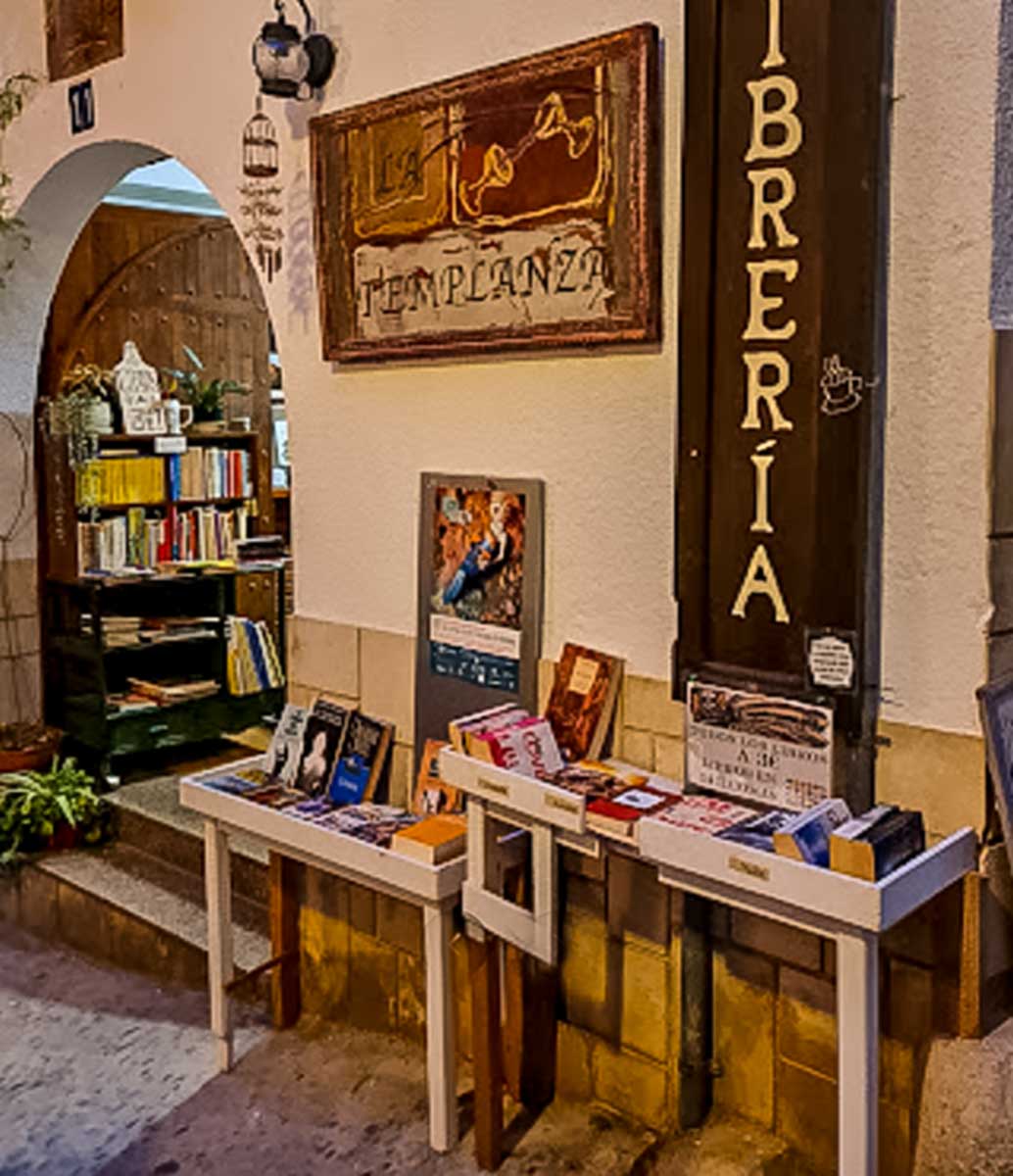 Librería La Templanza - Book hub and cultural centre Peniscola