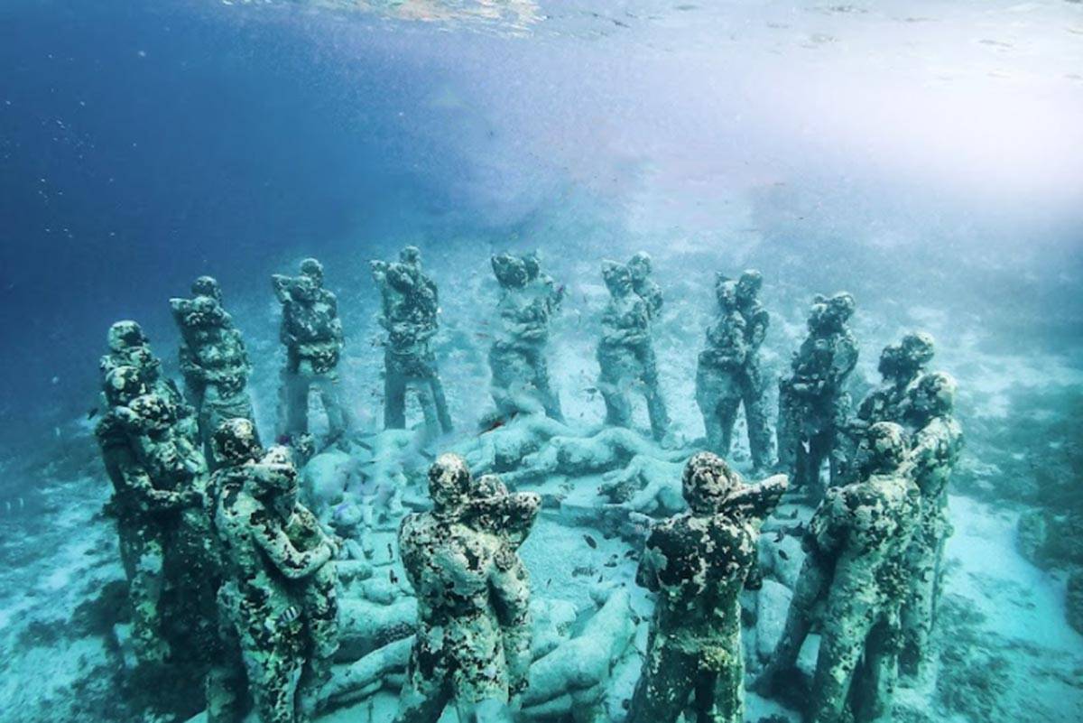 Nest underwater sculpture Gili Meno