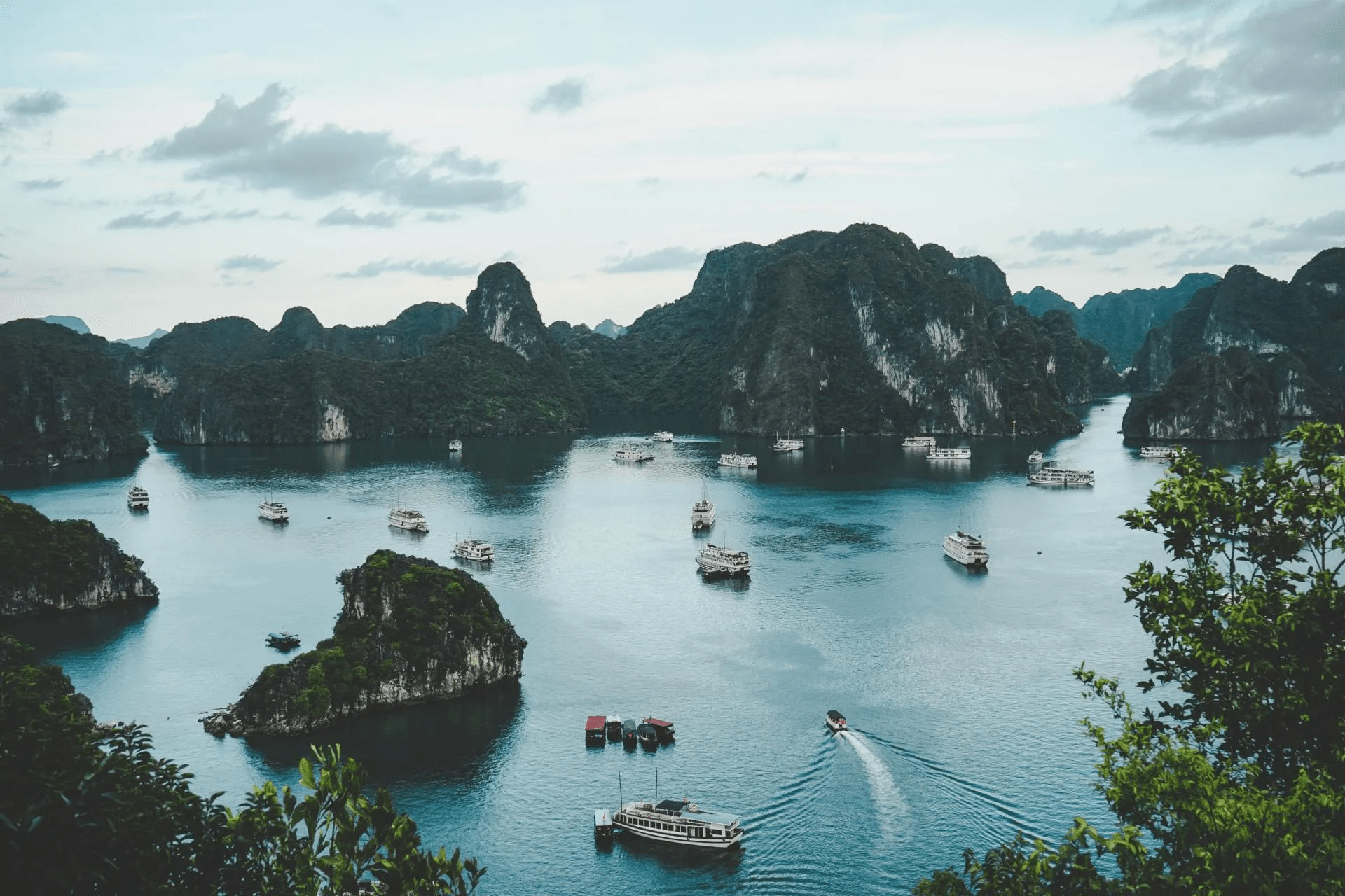 Halong Bay In Vietnam - Read on for my top 7 tips for Vietnam