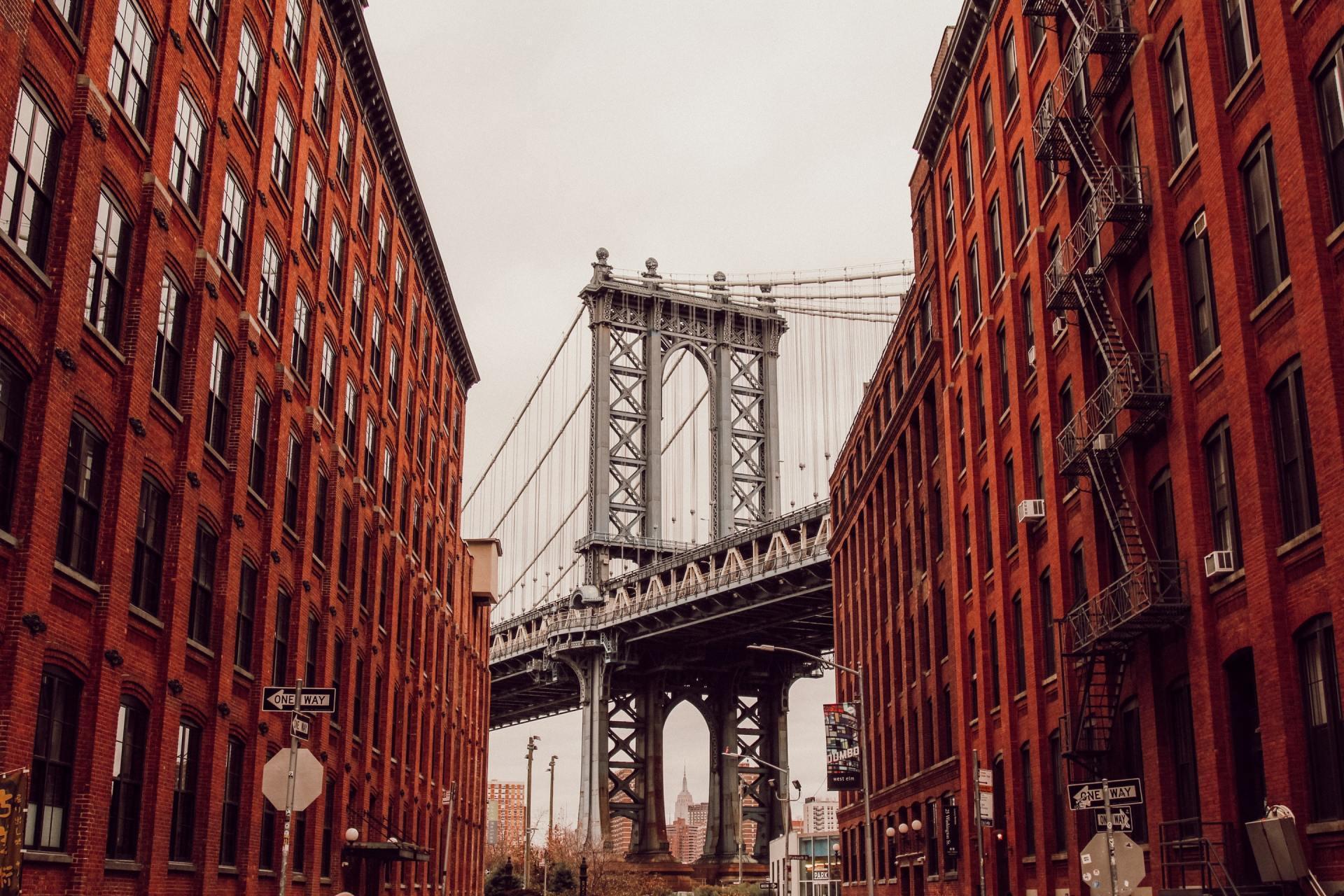 Brooklyn bridge from Dumbo Brooklyn bridge from Dumbo