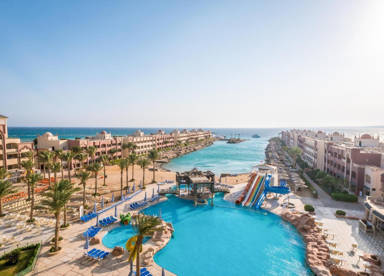 Sunny Days Resort Pool Hurghada