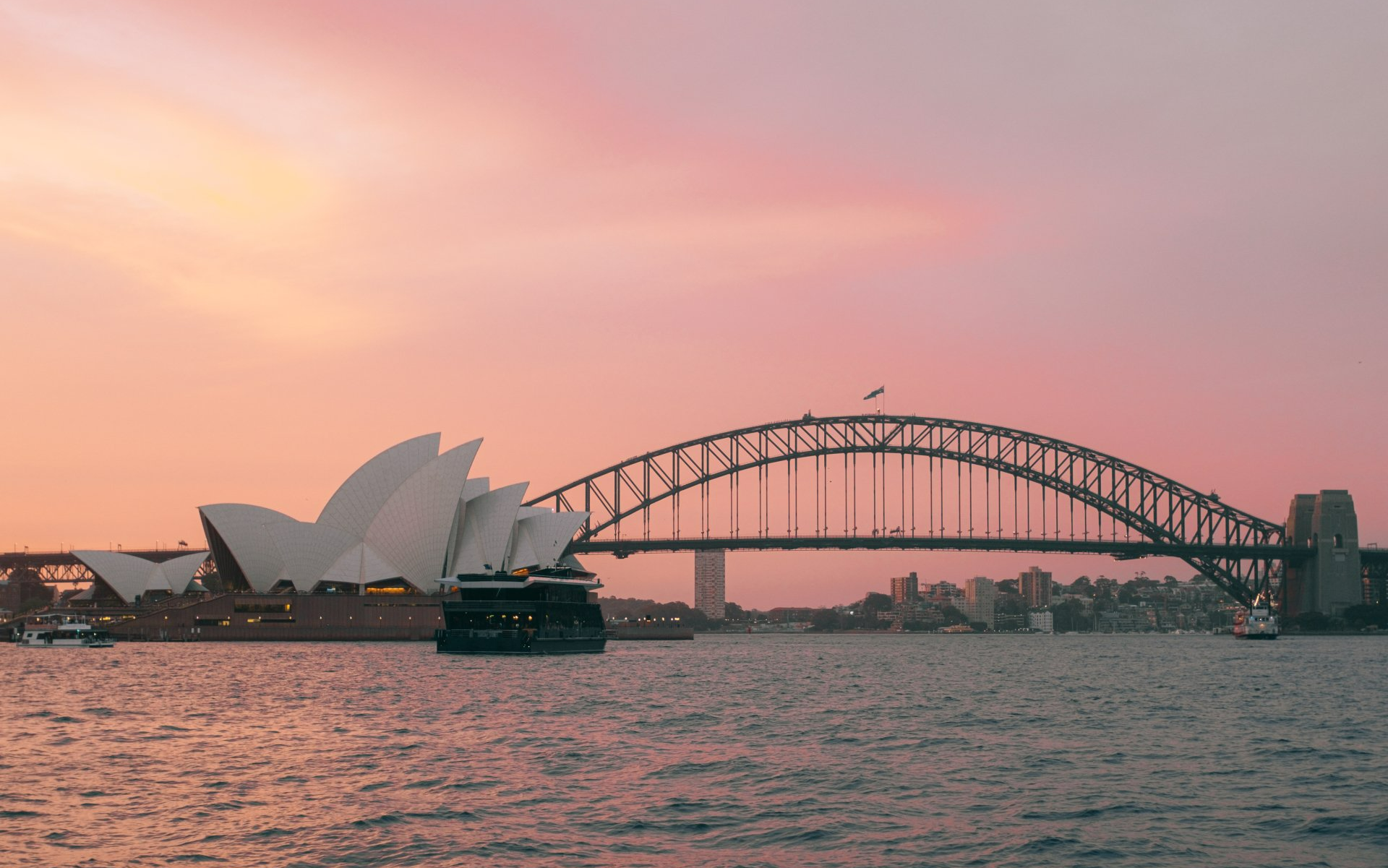 Sydney Opera house and harbour bridge